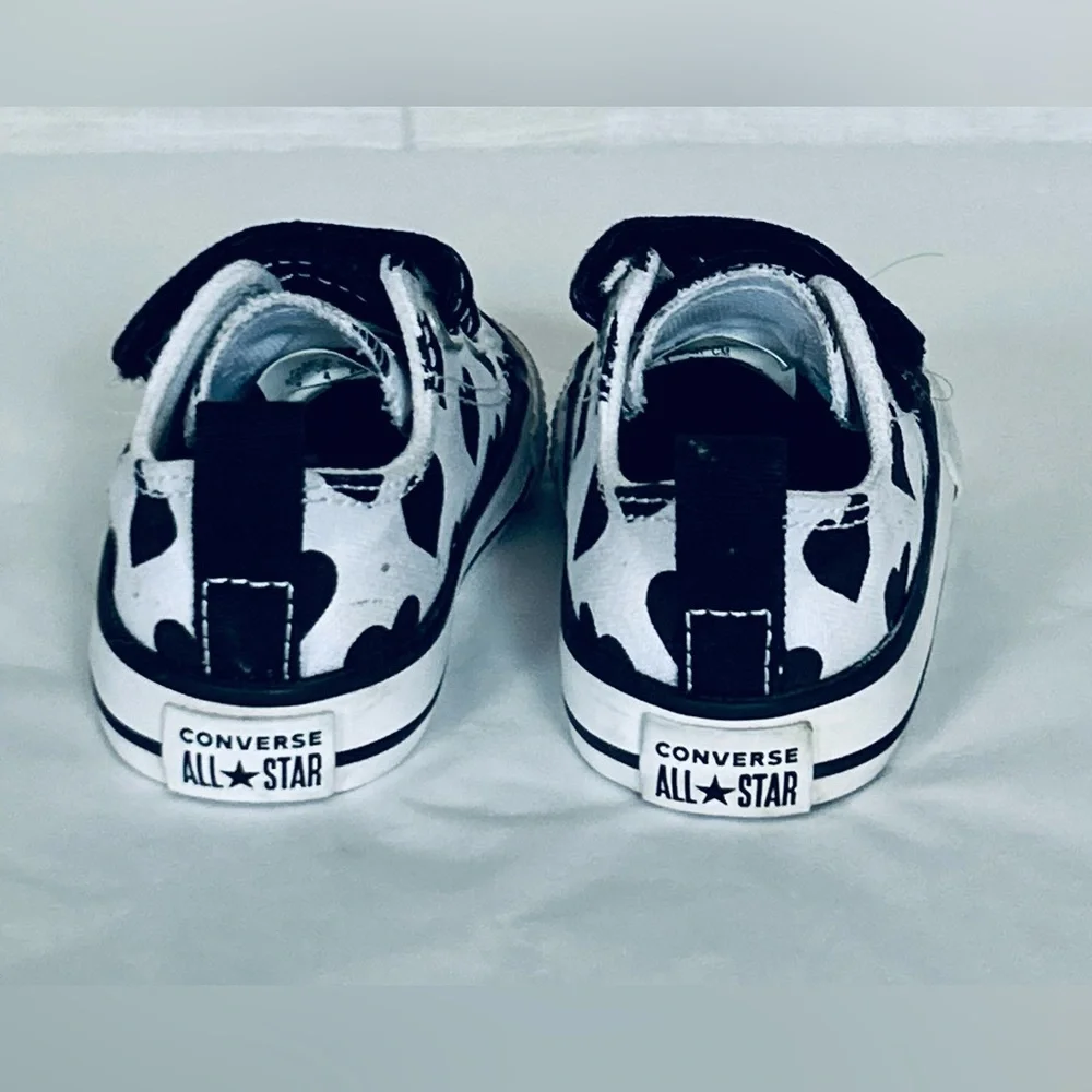 EUC Designer Converse Kids Sneakers Monochrome Girly Black and White with Hearts